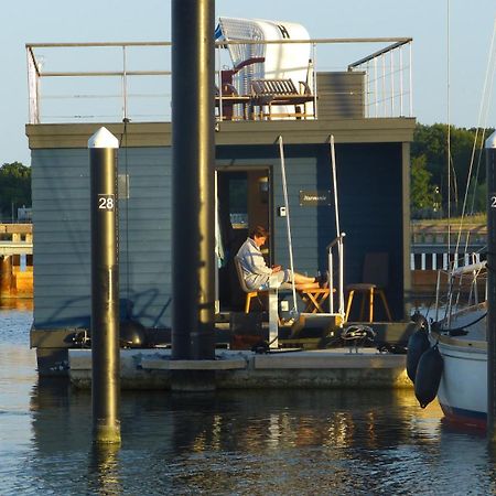 Hausboot Harmonie Hotell Stralsund Exteriör bild