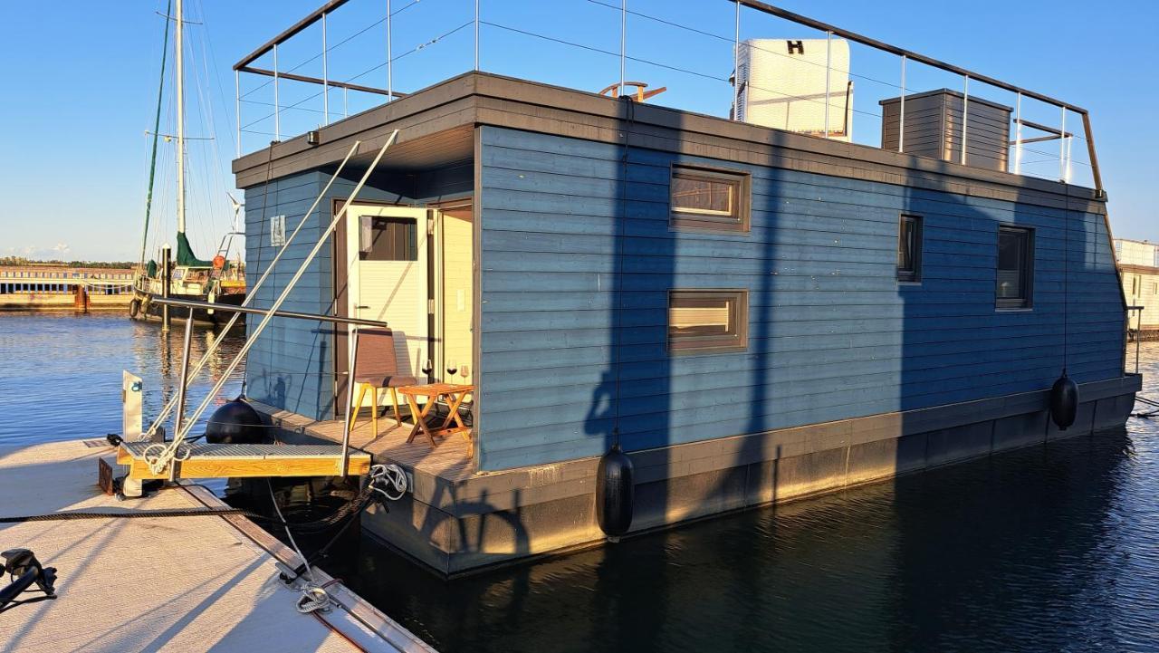 Hausboot Harmonie Hotell Stralsund Exteriör bild
