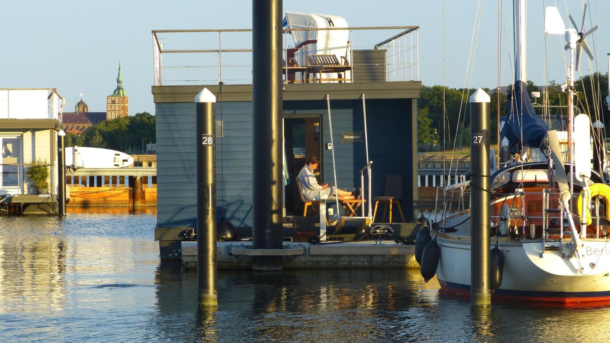 Hausboot Harmonie Hotell Stralsund Exteriör bild