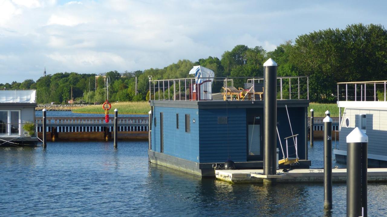 Hausboot Harmonie Hotell Stralsund Exteriör bild